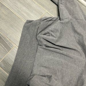 Sweatshirt.  Grey. ‘. Athleta w bubble back